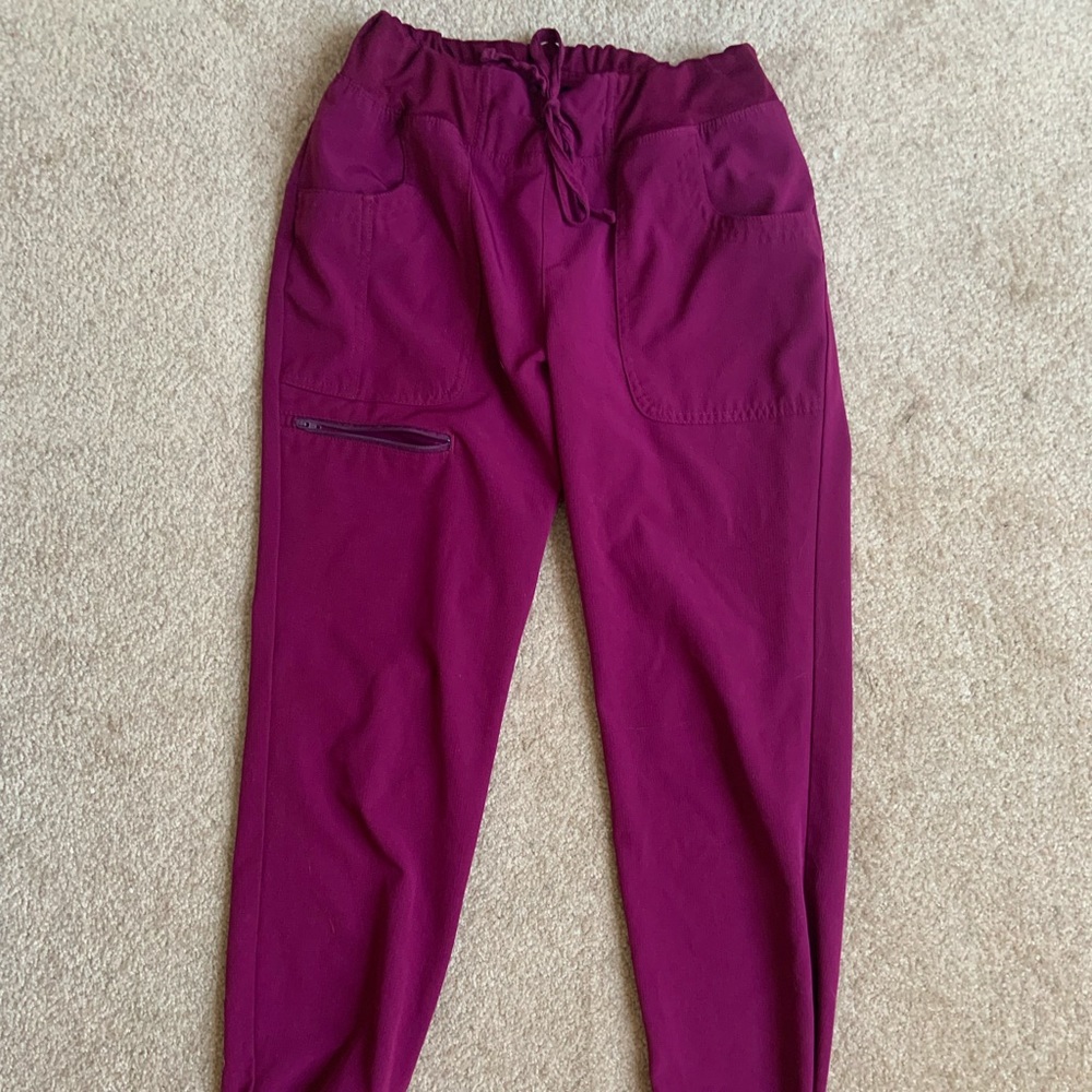 HeartSoul wine-colored jogger scrub pants